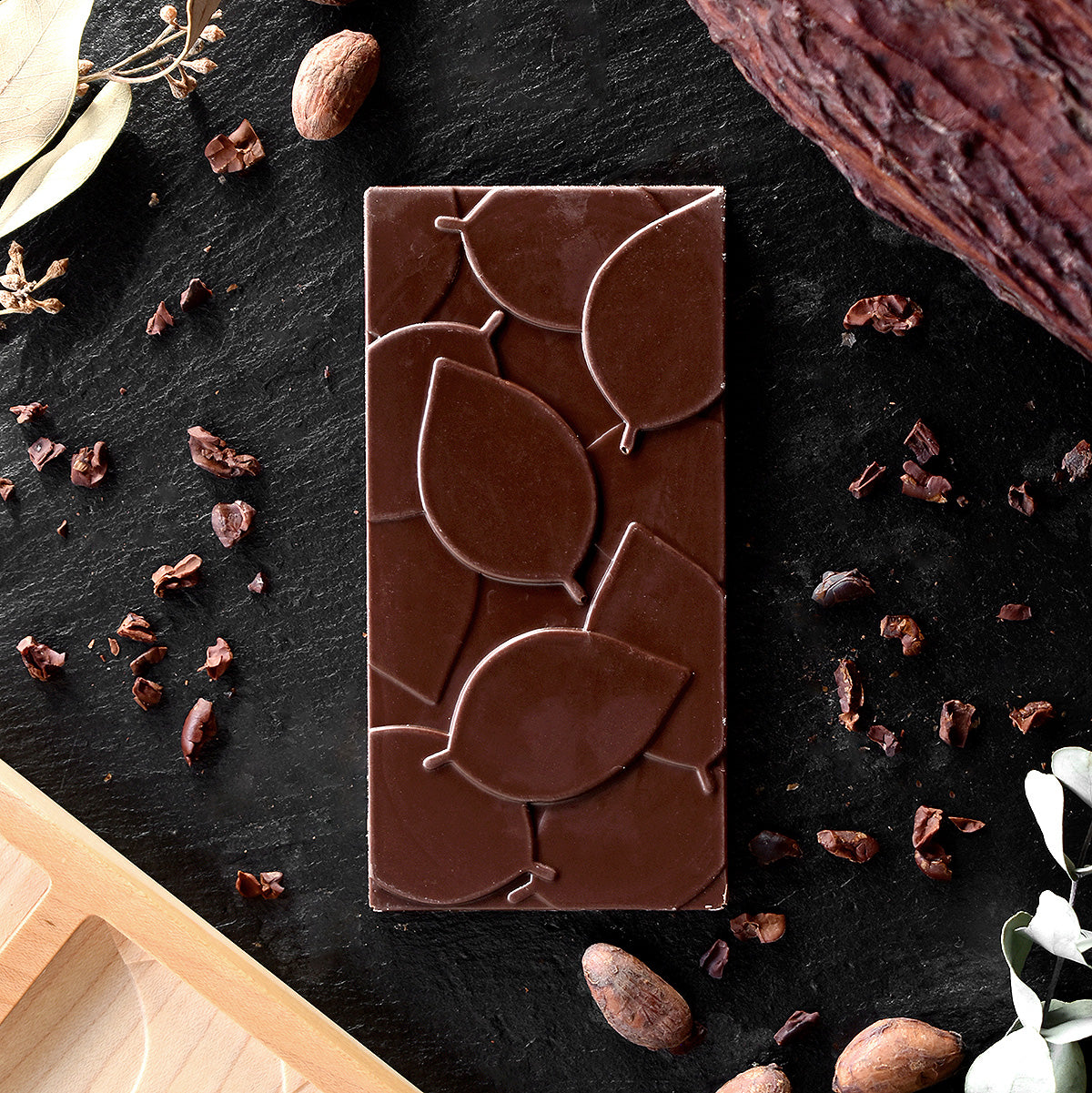 木の葉のタブレット（マダガスカル） チョコレート – DRYADESチョコレート