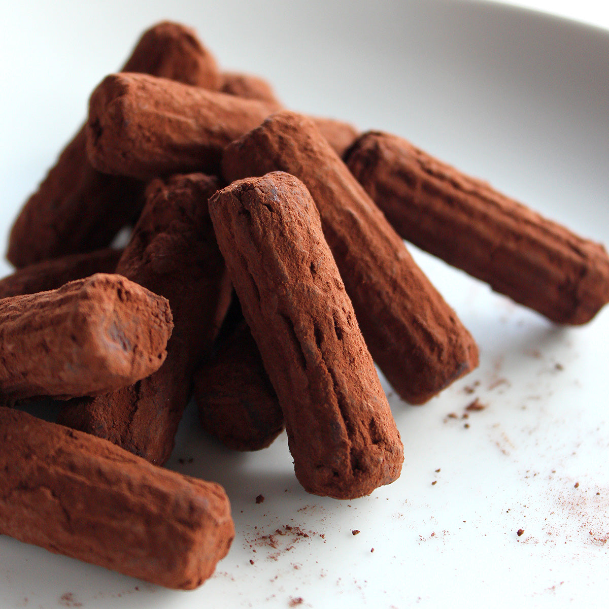 makinotruffle-milk-03_1200x.